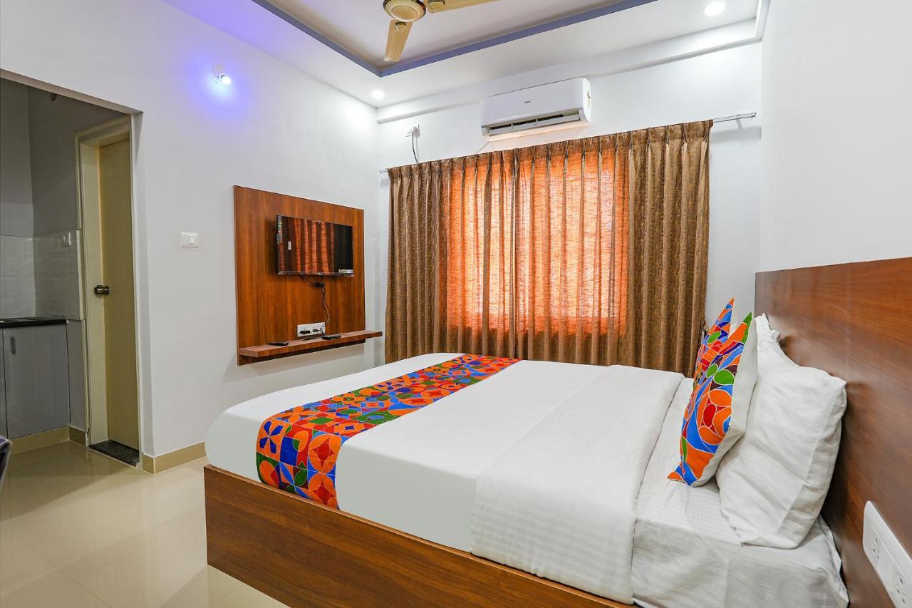 Fabhotel Whitefield Suites Bangalore Bagian luar foto