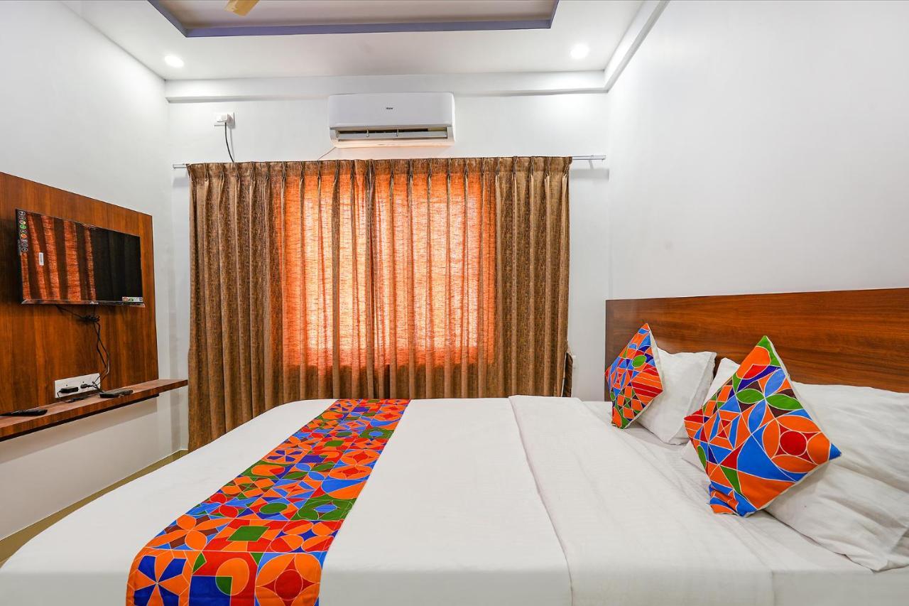 Fabhotel Whitefield Suites Bangalore Bagian luar foto